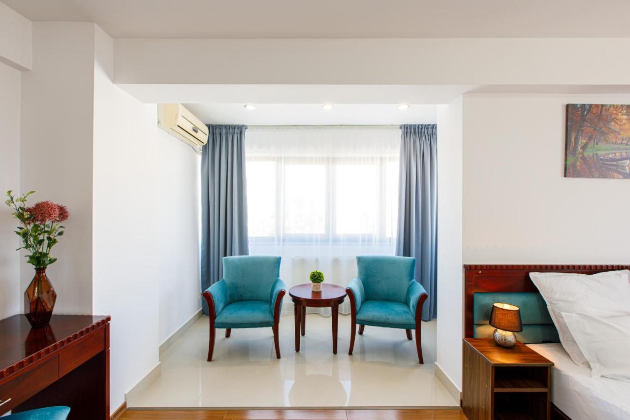 Lira Pacific Aparthotel Constanţa Extérieur photo