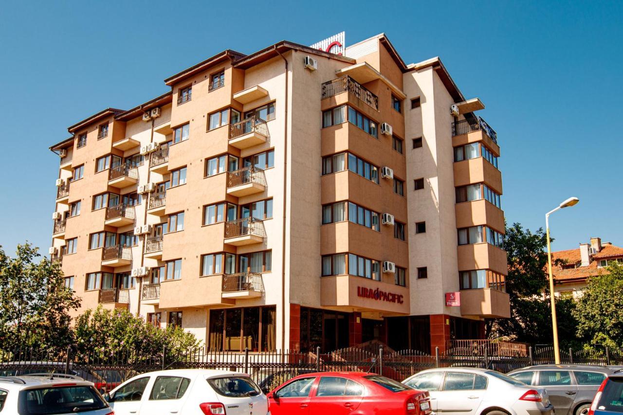 Lira Pacific Aparthotel Constanţa Extérieur photo