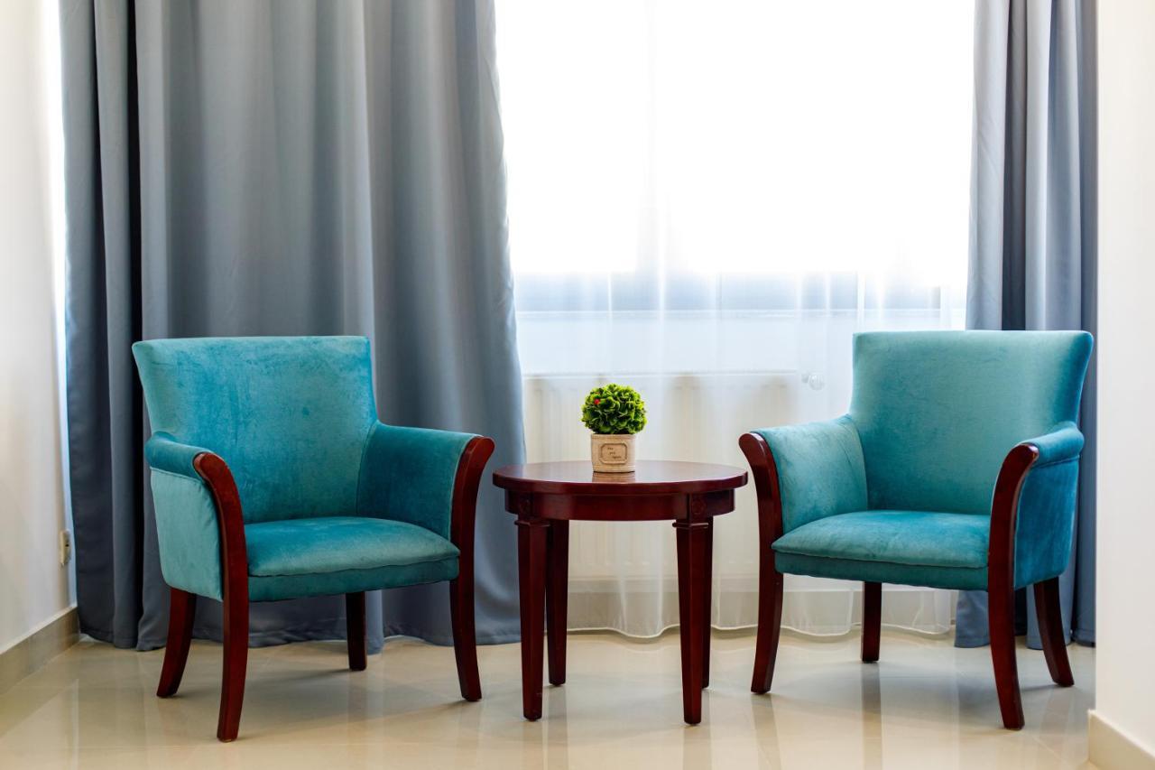 Lira Pacific Aparthotel Constanţa Extérieur photo