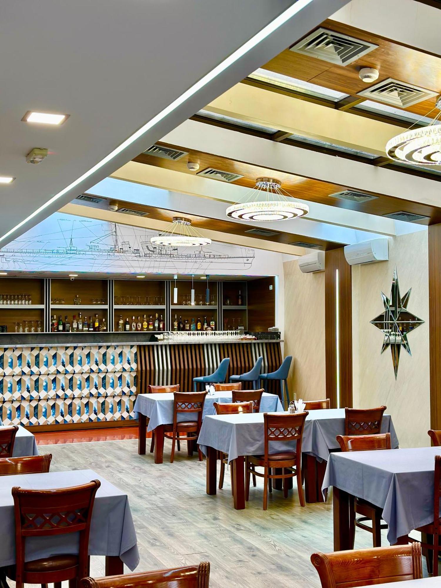 Lira Pacific Aparthotel Constanţa Extérieur photo